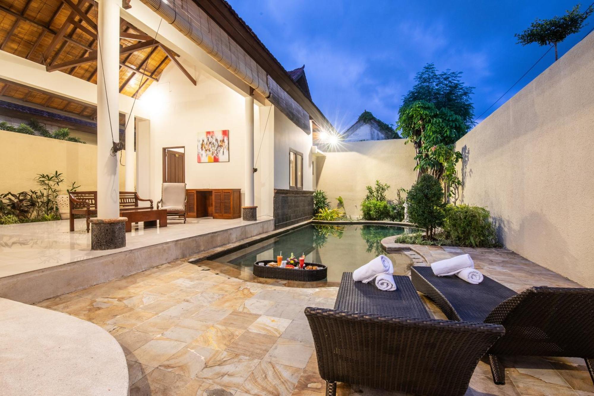 Villa 3-bedrooms Private Pool Saraswati Seminyak (Bali)